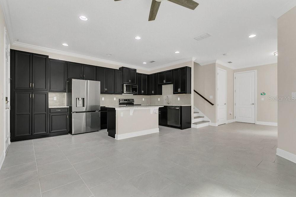 Image 3 of 32 For 14278 Swanley Street