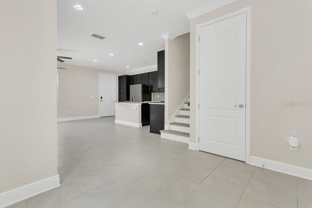 Image 5 of 32 For 14278 Swanley Street