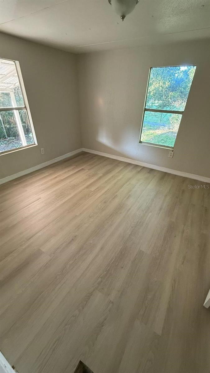 Image 4 of 11 For 1008 37th Street Nw