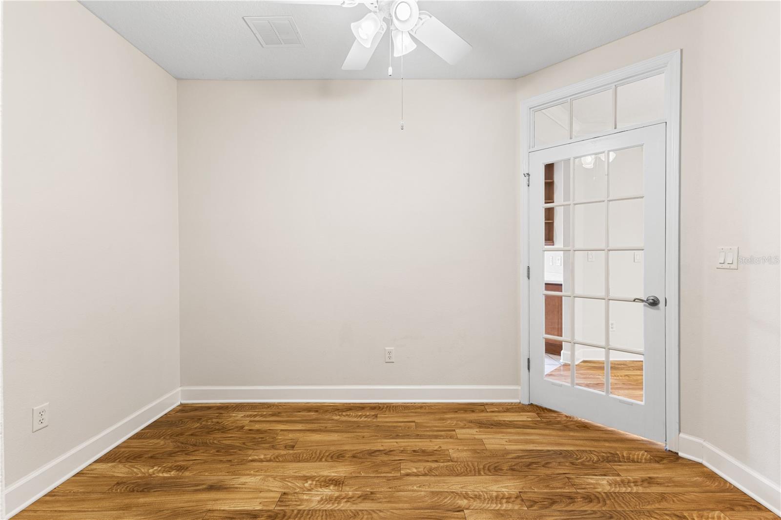 Image 15 of 53 For 7532 Toscana Boulevard 512
