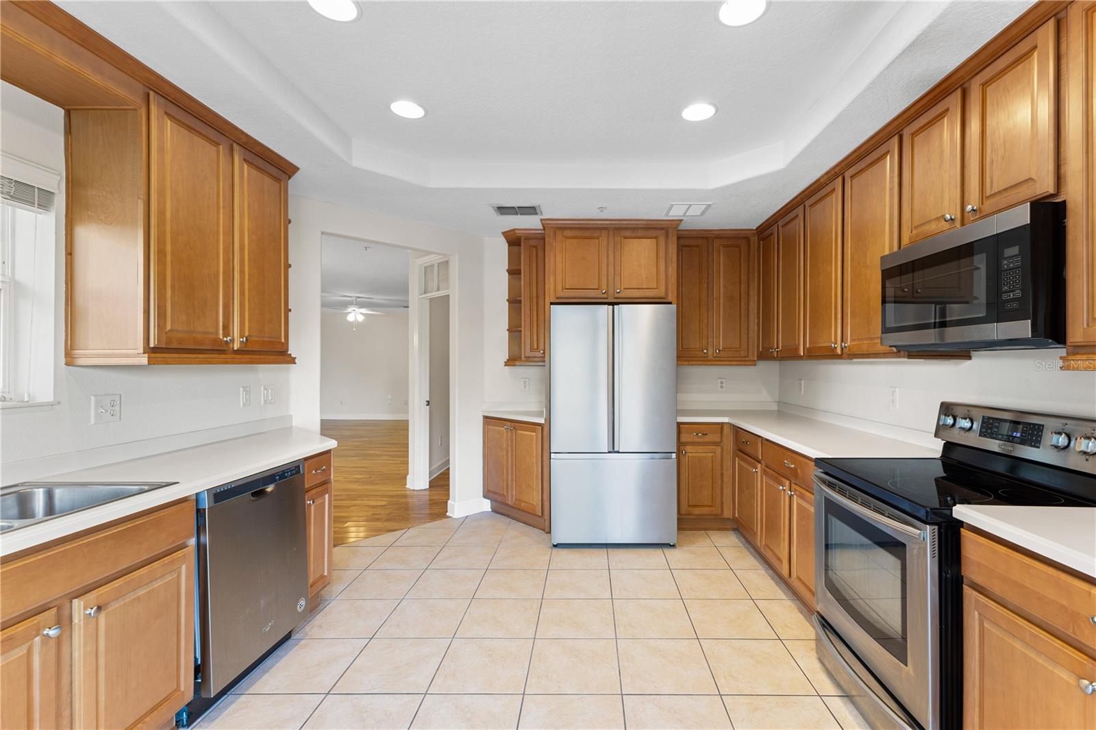 Image 21 of 53 For 7532 Toscana Boulevard 512