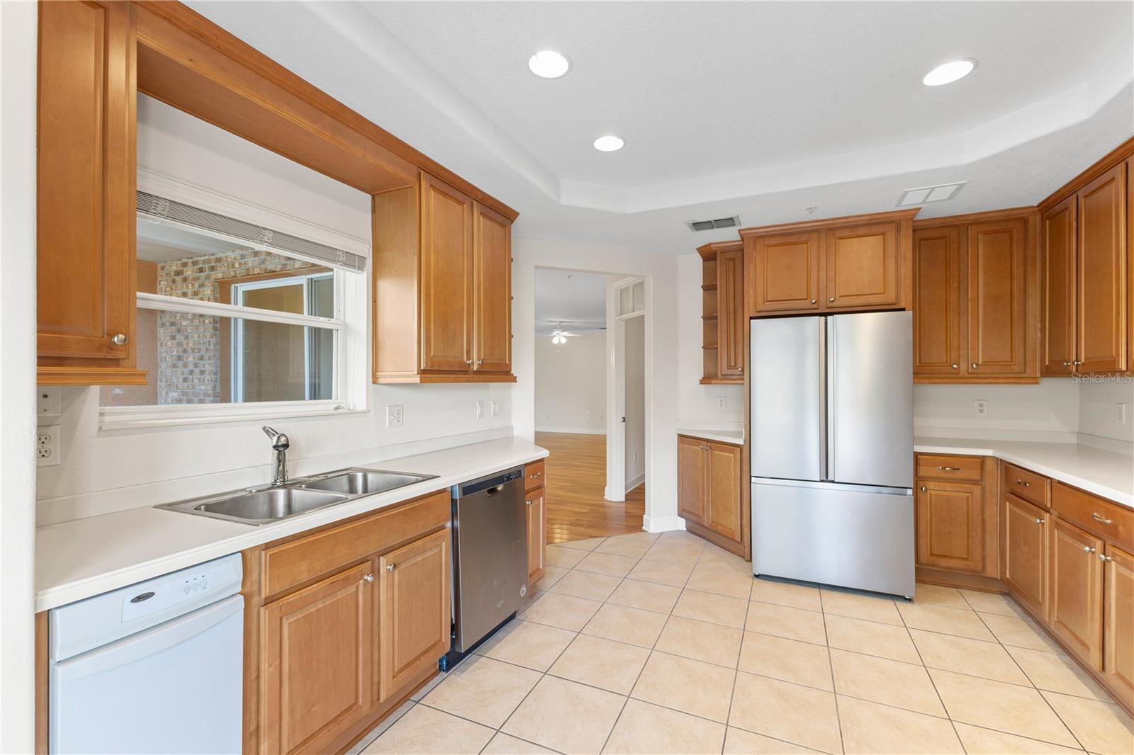 Image 22 of 53 For 7532 Toscana Boulevard 512