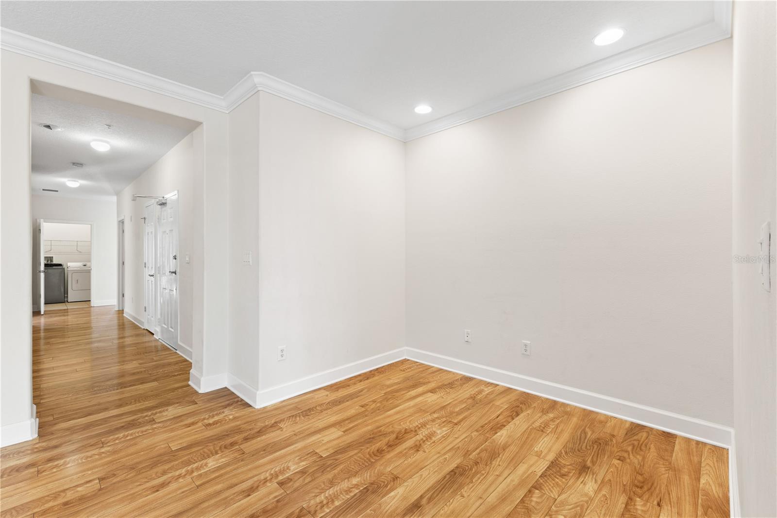 Image 8 of 53 For 7532 Toscana Boulevard 512
