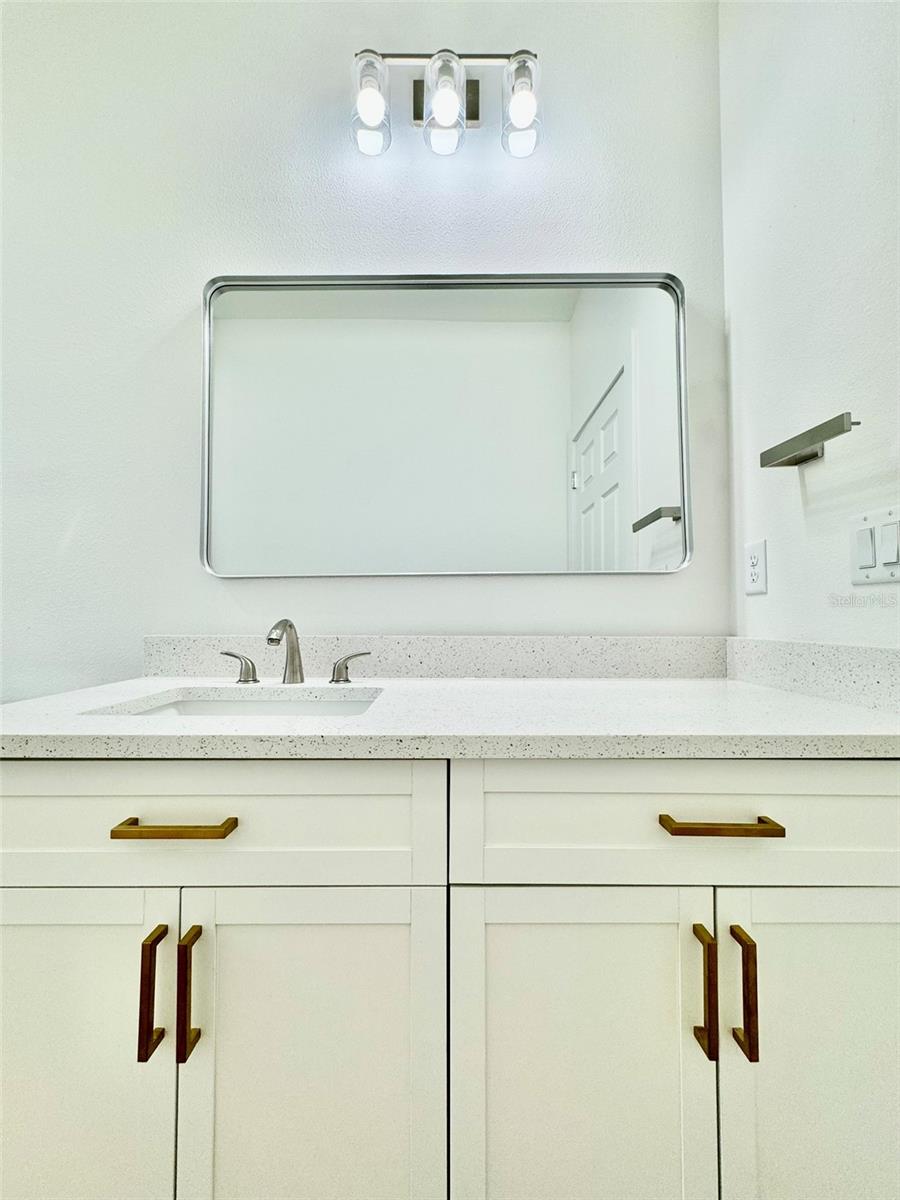 Image 18 of 41 For 10141 Jacobson Way