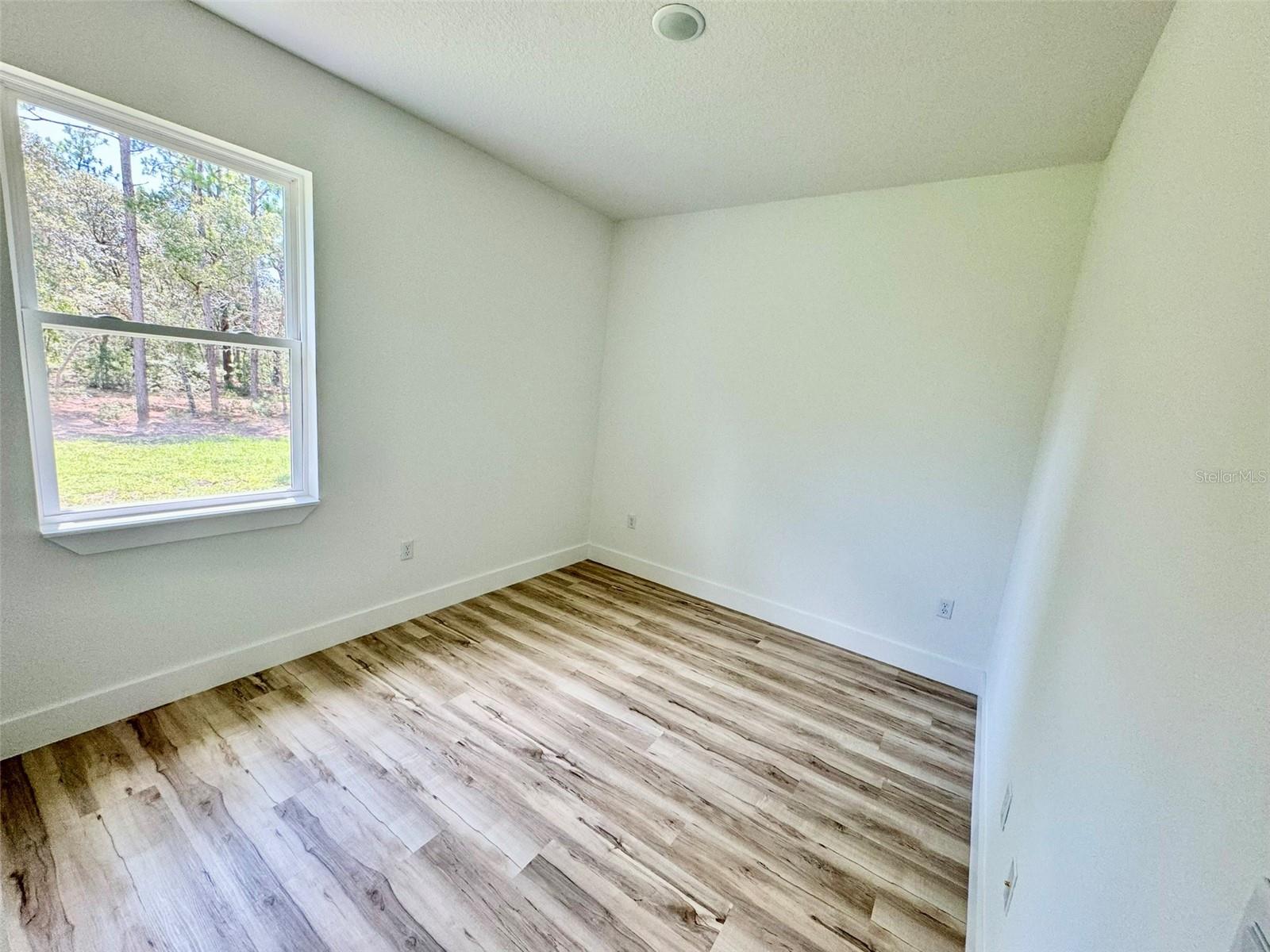 Image 19 of 41 For 10141 Jacobson Way