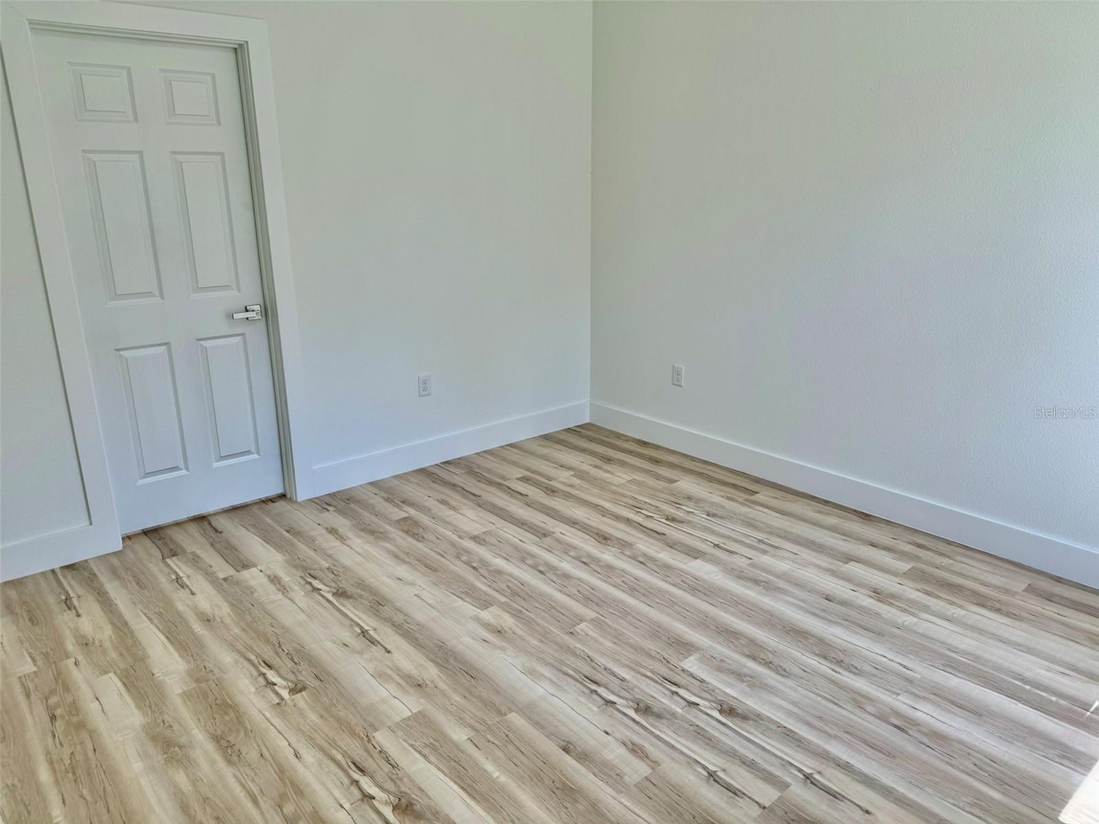 Image 25 of 41 For 10141 Jacobson Way