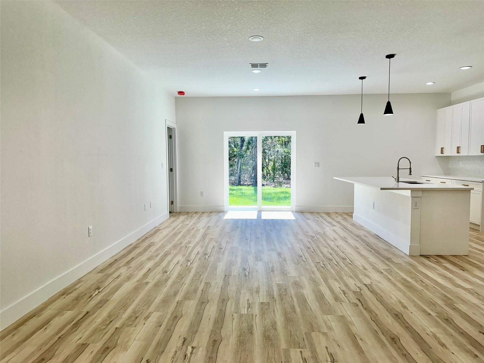Image 5 of 41 For 10141 Jacobson Way