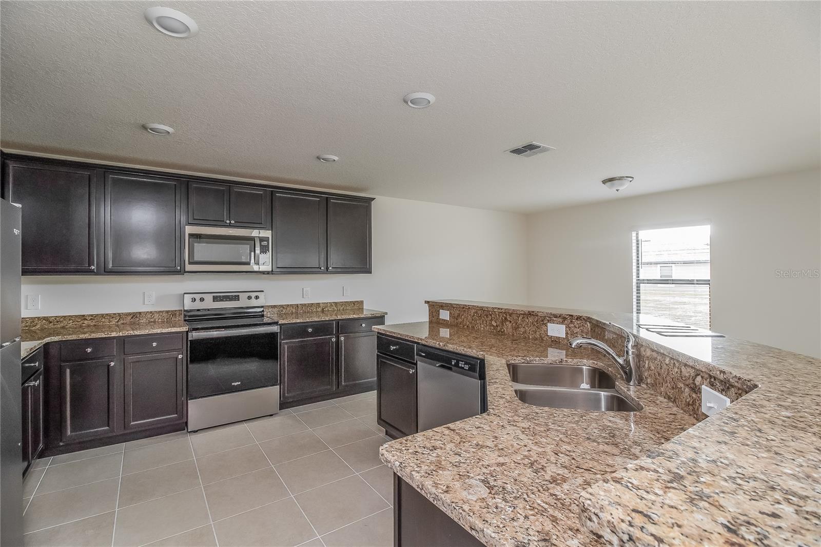Image 6 of 16 For 2475 Caspian Drive