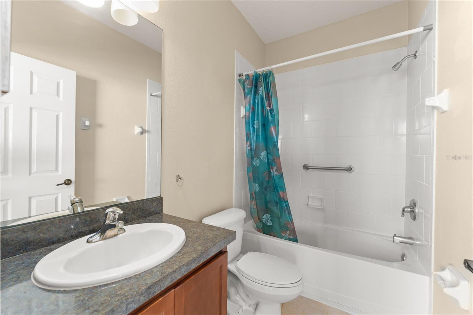 Image 32 of 45 For 2032 Elkins Point Drive