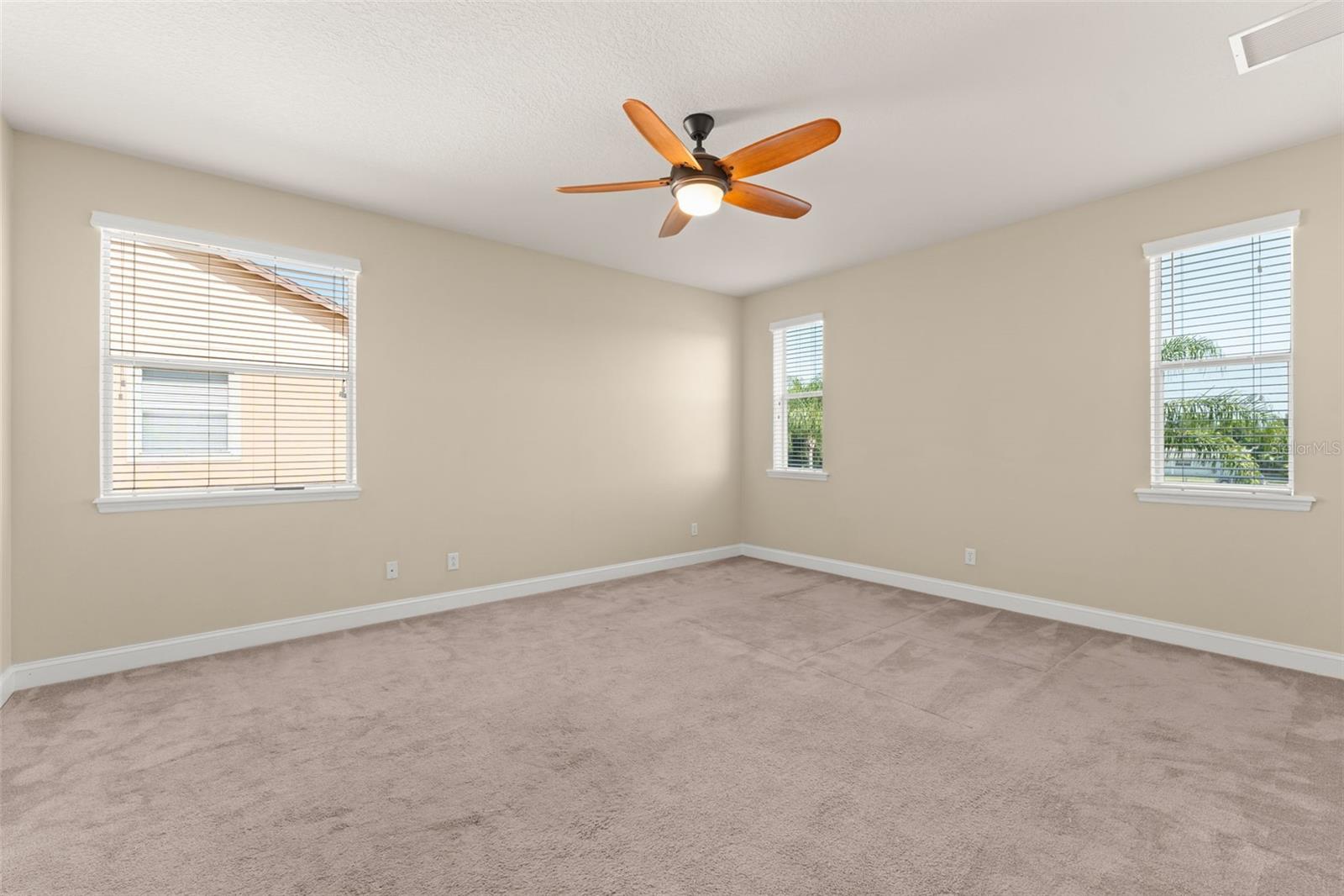 Image 34 of 45 For 2032 Elkins Point Drive