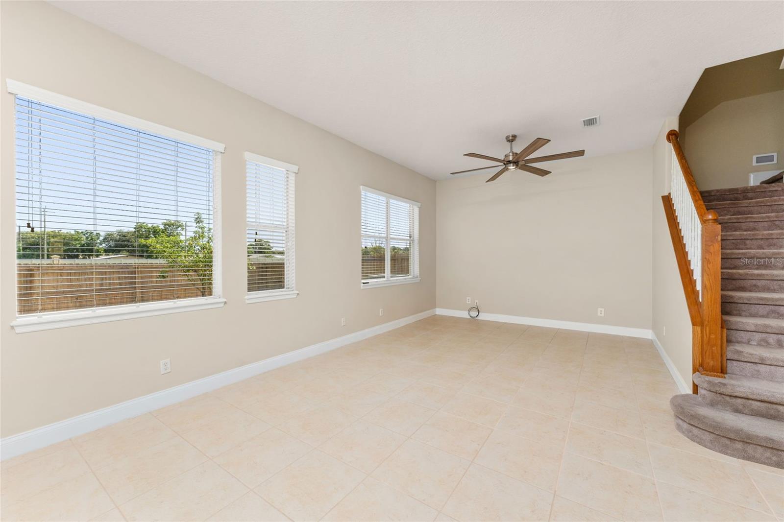 Image 5 of 45 For 2032 Elkins Point Drive