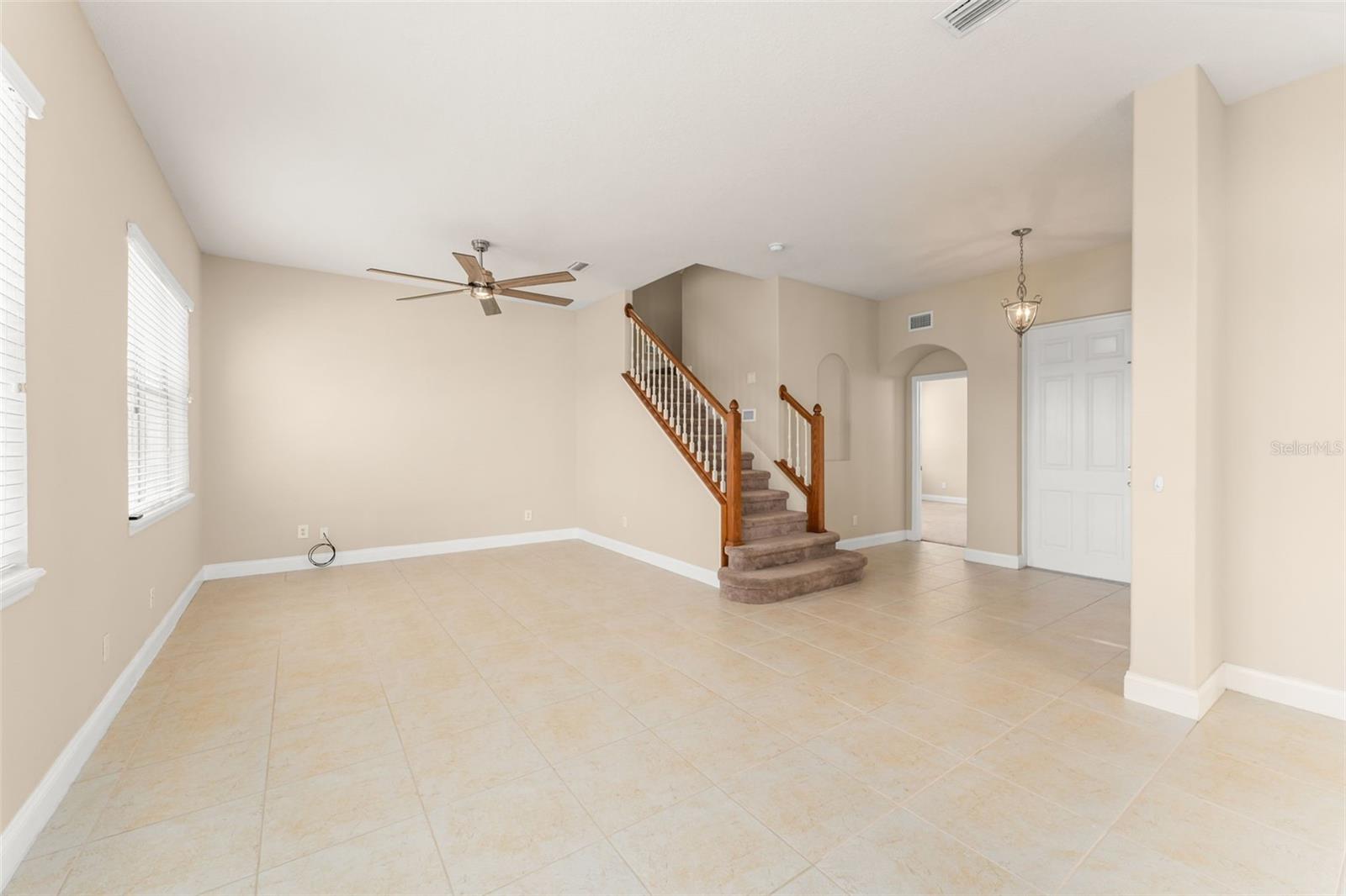 Image 8 of 45 For 2032 Elkins Point Drive
