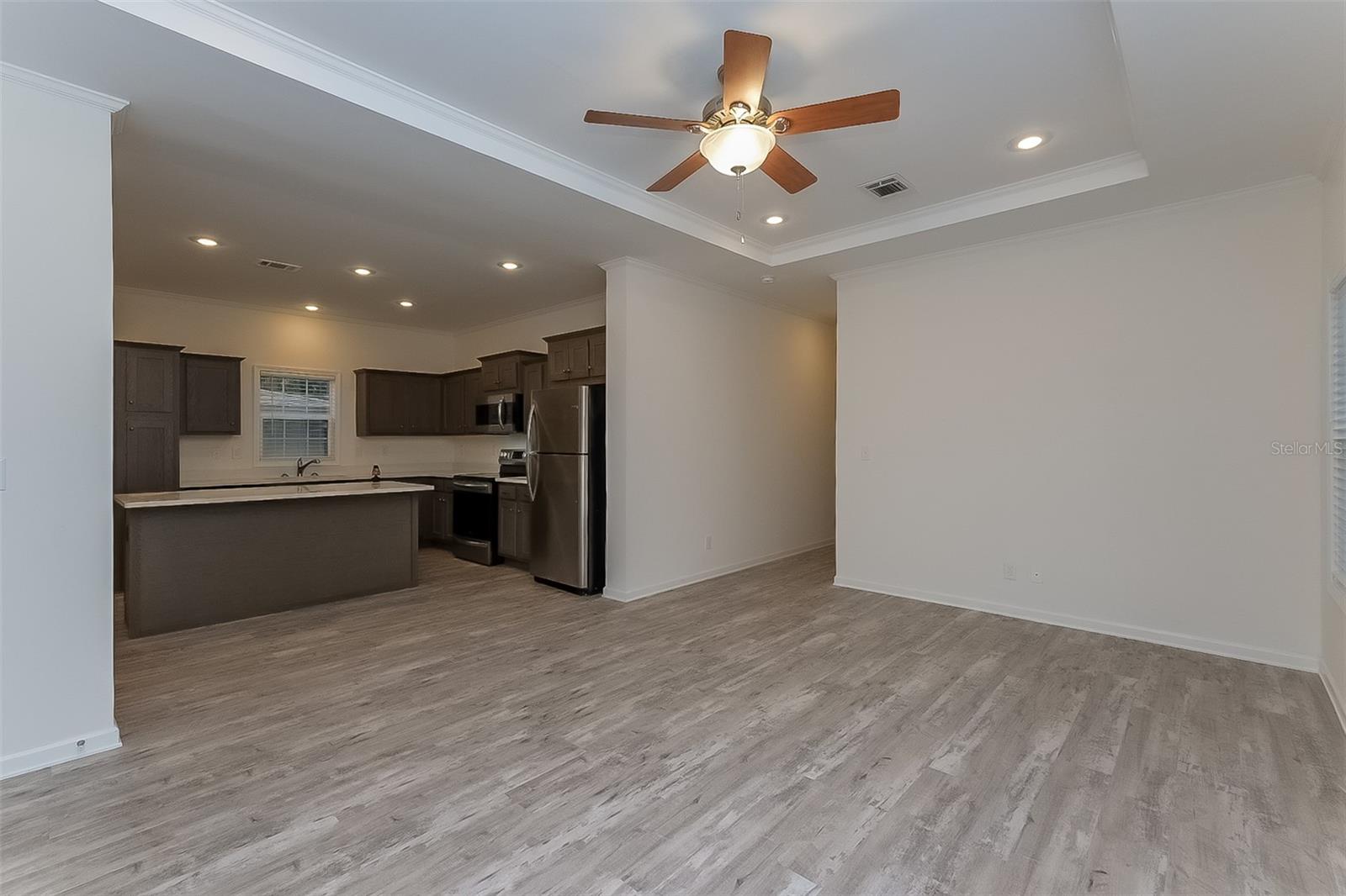 Image 2 of 16 For 1349 Preston Street S