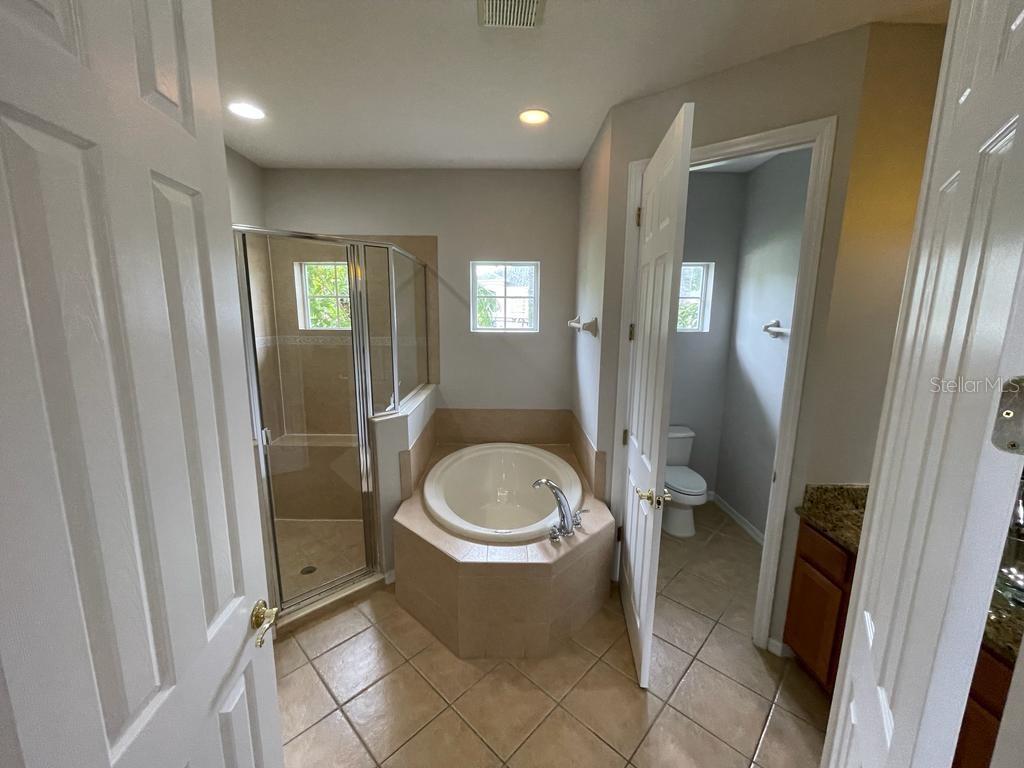 Image 17 of 46 For 3770 Hammonds Ferry Court