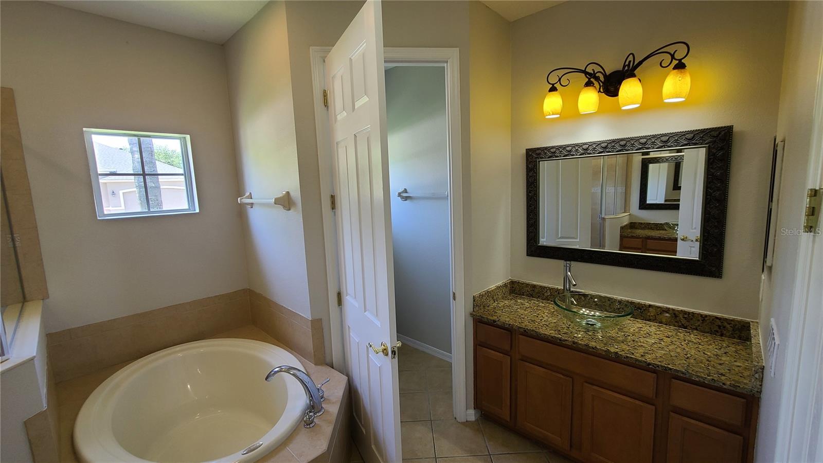 Image 18 of 46 For 3770 Hammonds Ferry Court