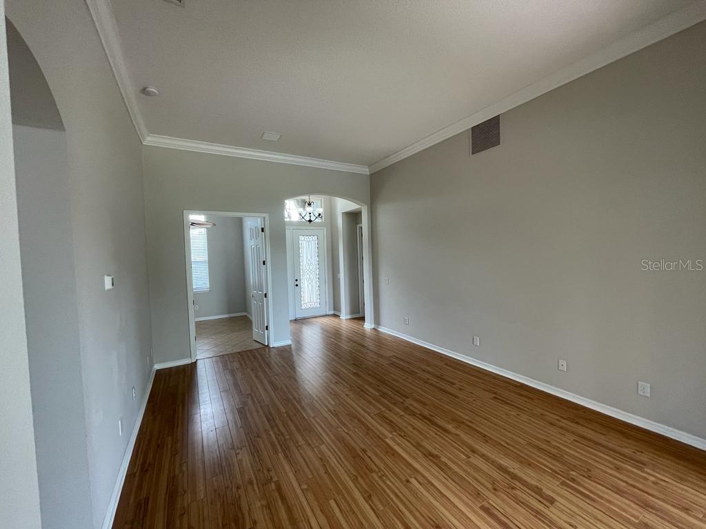 Image 3 of 46 For 3770 Hammonds Ferry Court