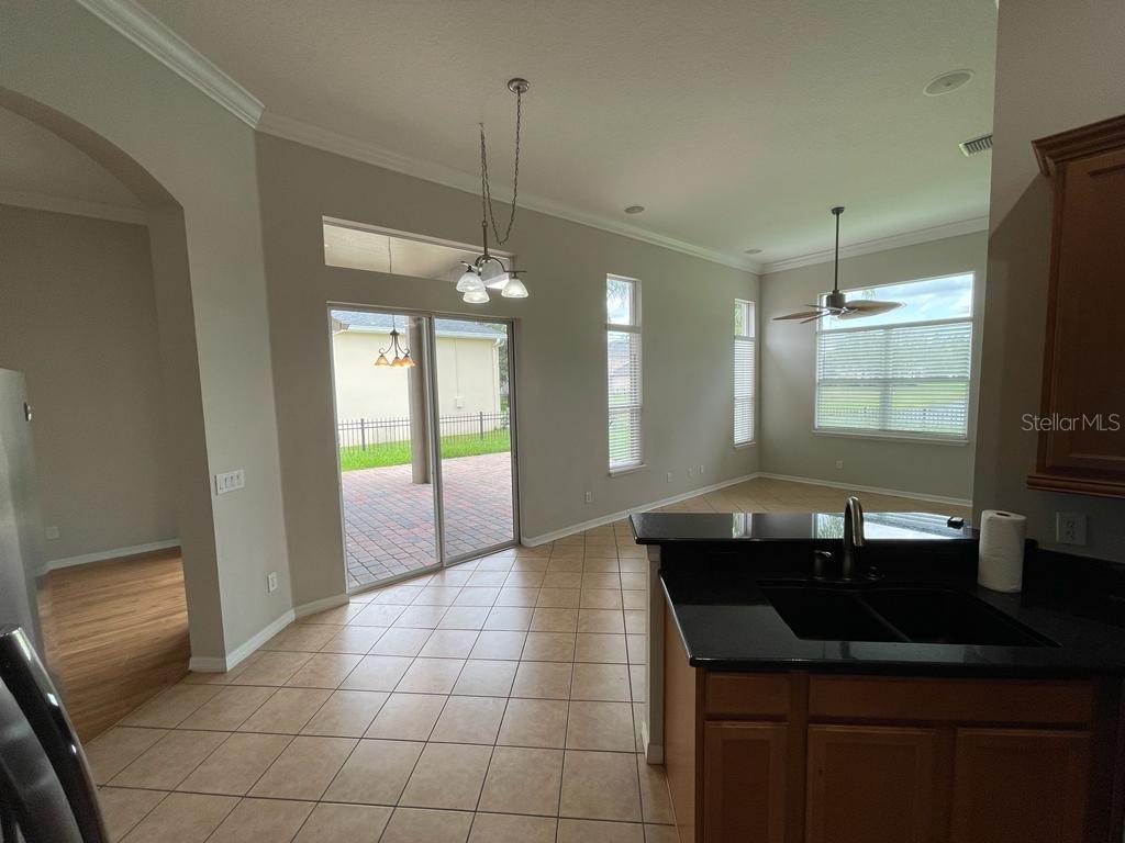 Image 9 of 46 For 3770 Hammonds Ferry Court