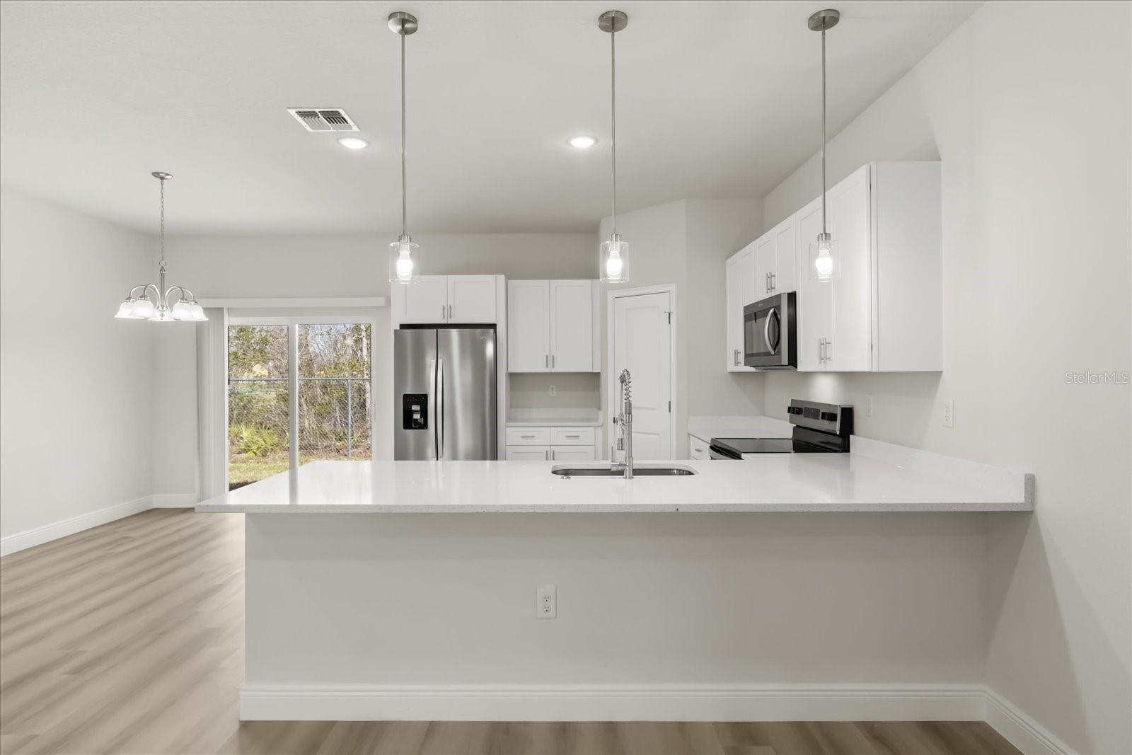 Image 7 of 33 For 3995 151st Street