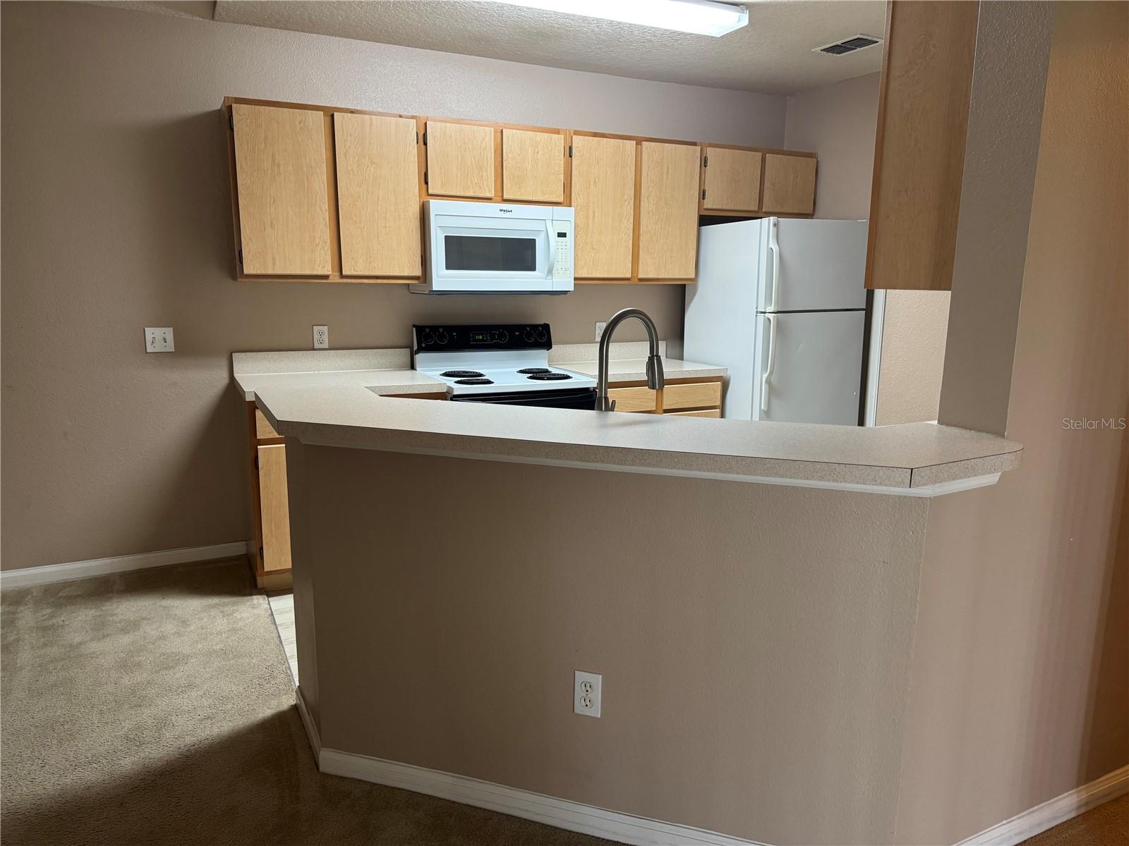 Image 6 of 20 For 6554 Swissco Drive 533