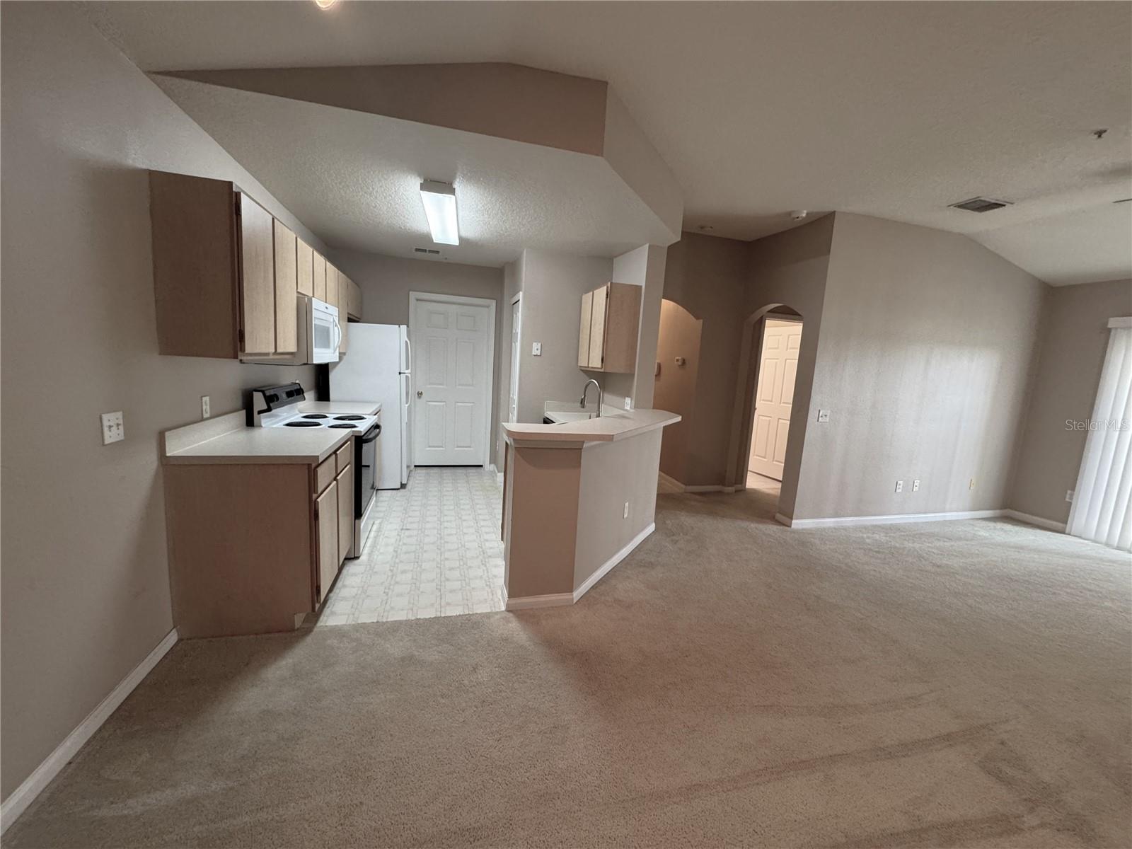 Image 9 of 20 For 6554 Swissco Drive 533