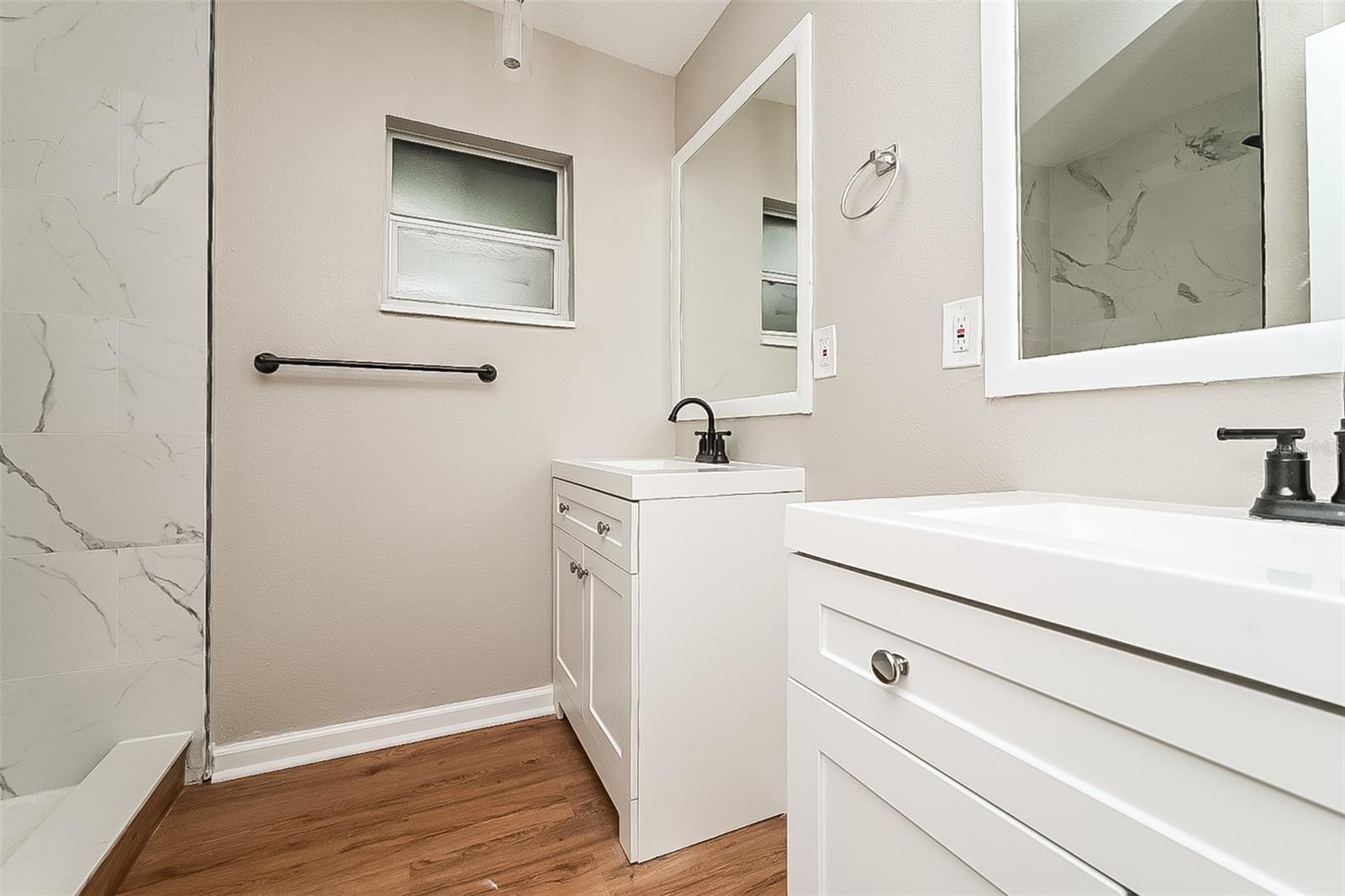 Image 10 of 16 For 1449 Dartmouth Drive