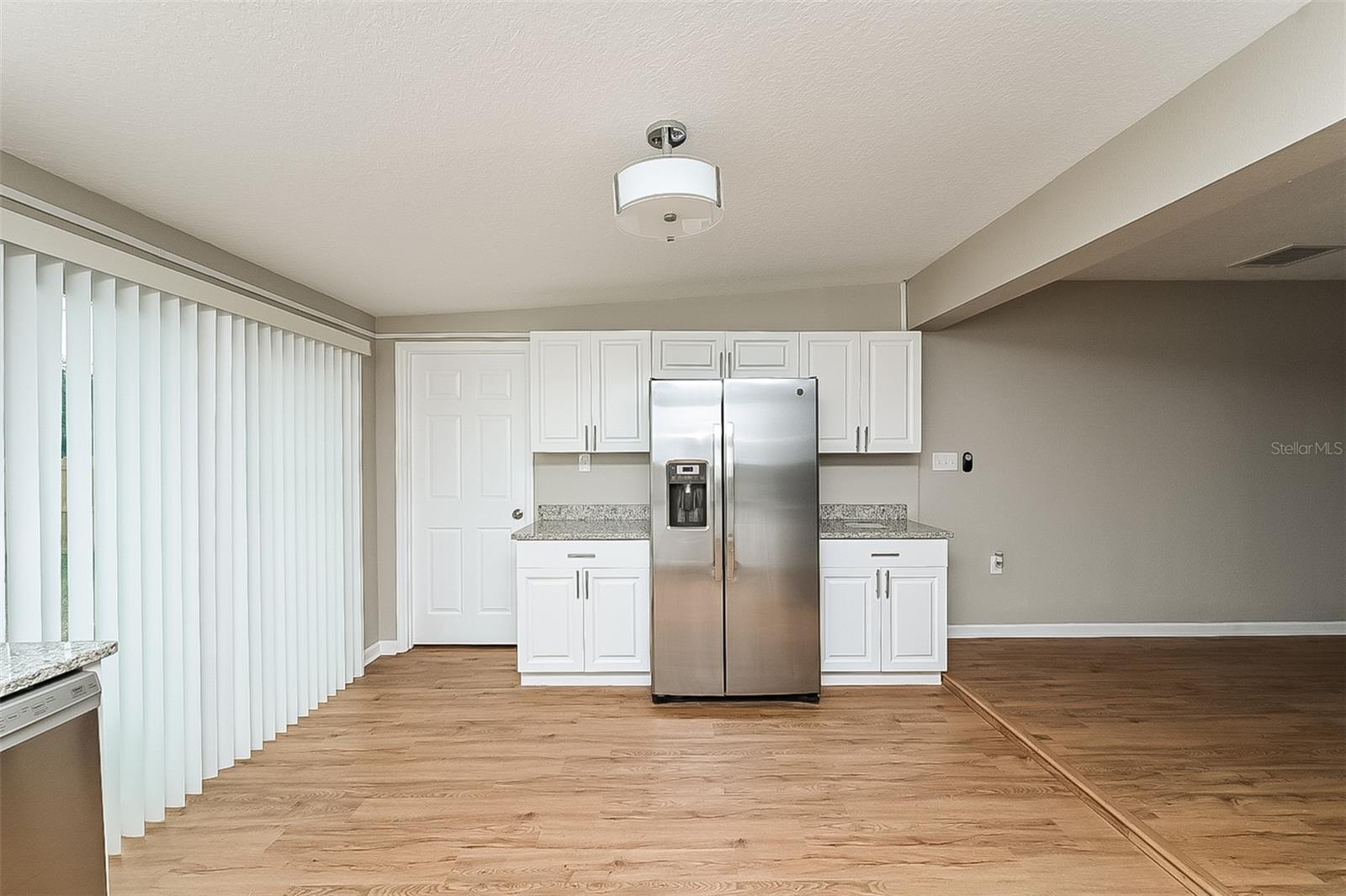 Image 7 of 16 For 1449 Dartmouth Drive