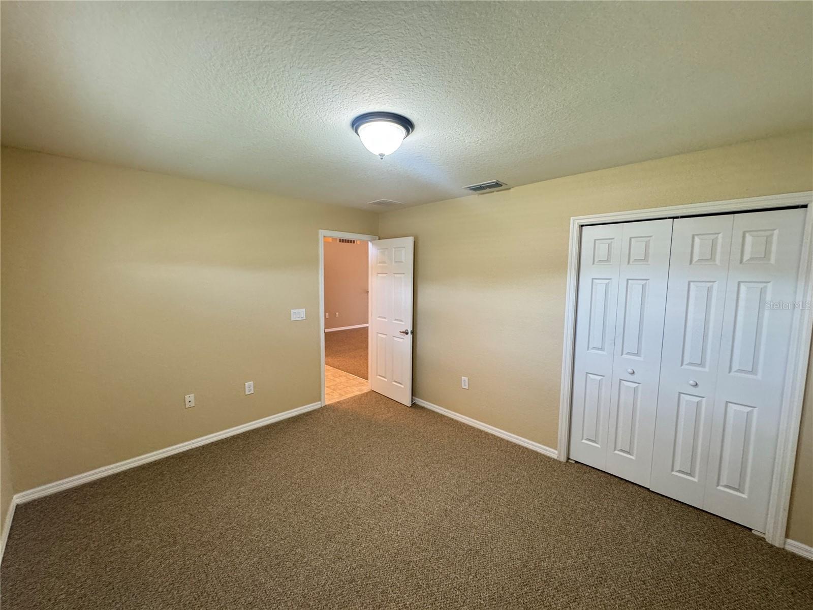 Image 15 of 46 For 4876 Summerfield Circle