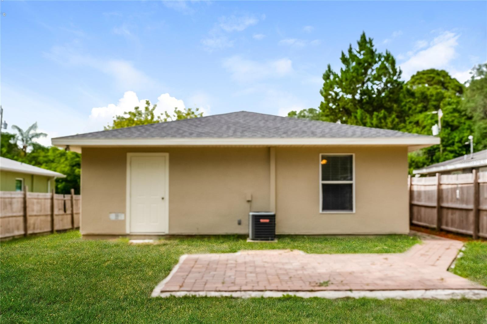 Image 14 of 16 For 2540 25th Street