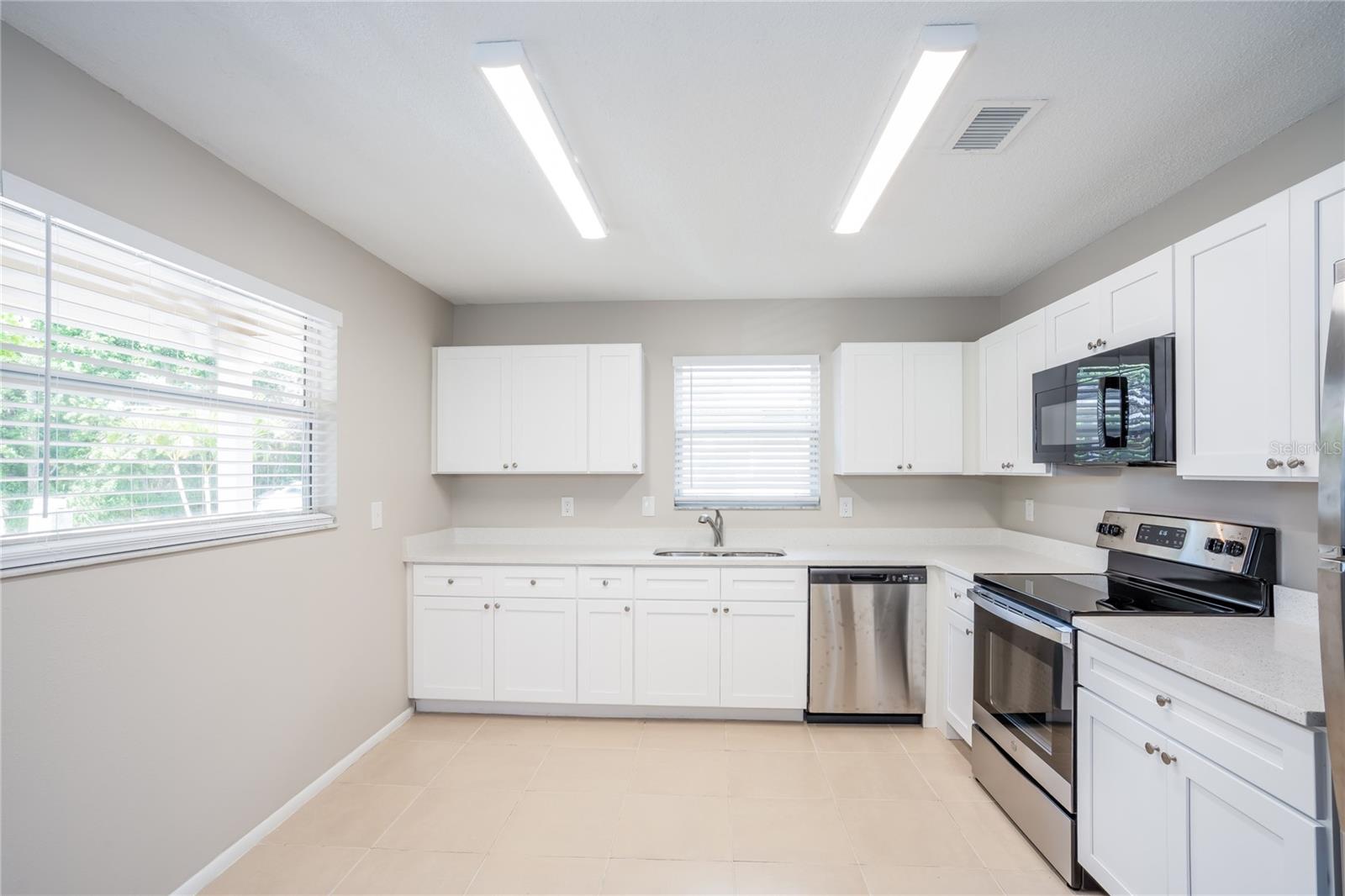 Image 7 of 16 For 2540 25th Street