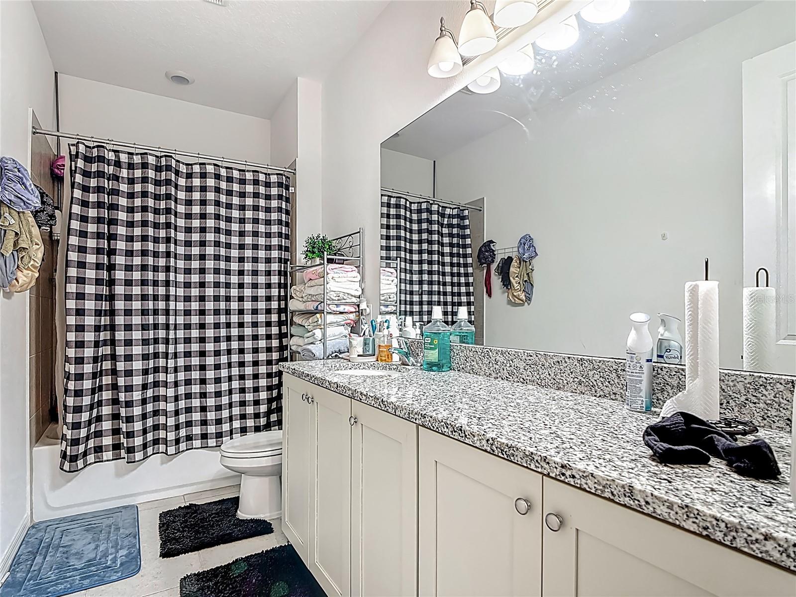 Image 40 of 60 For 711 Steerview Street
