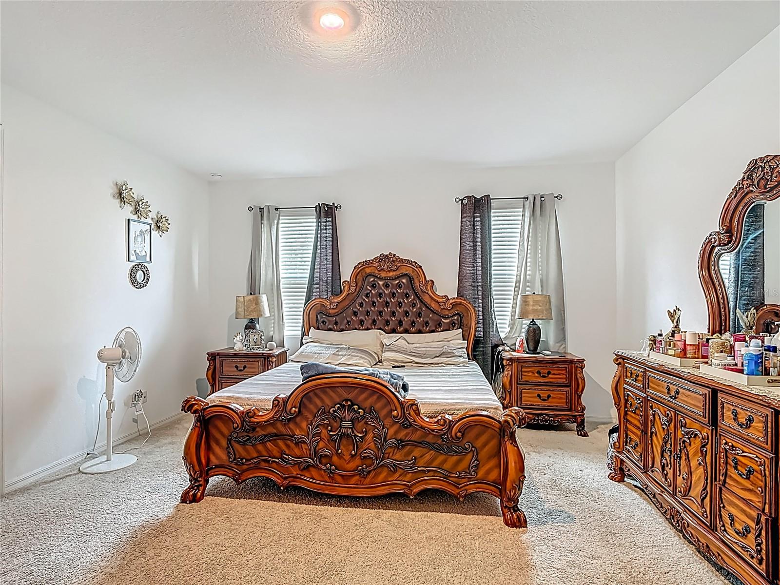 Image 43 of 60 For 711 Steerview Street