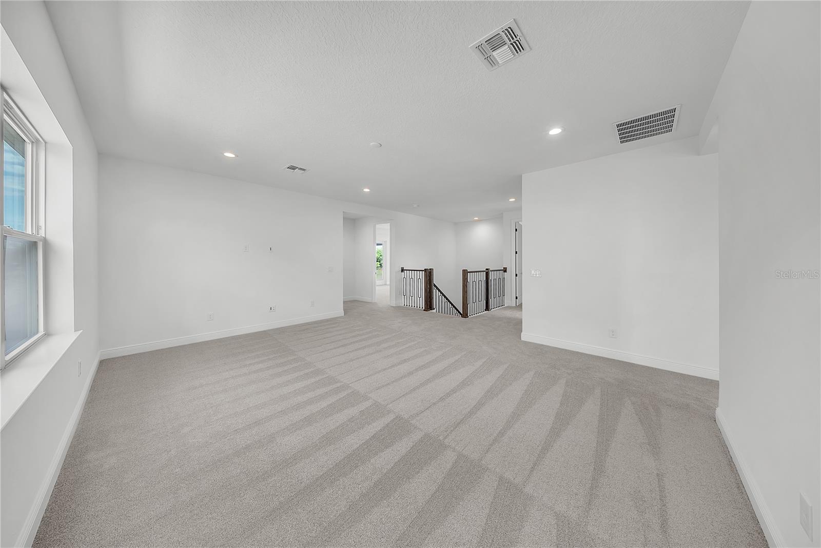 Image 76 of 95 For 13271 Tollcross Way