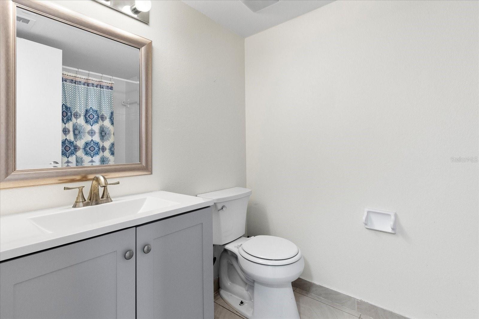Image 15 of 22 For 1036 Bonaire Drive 2834