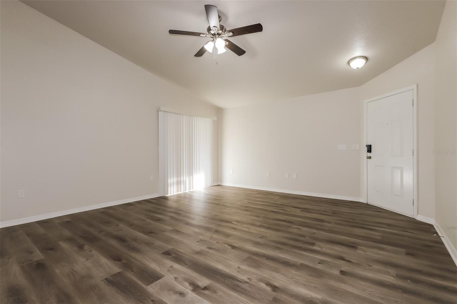 Image 3 of 16 For 5035 Belmont Park Lane