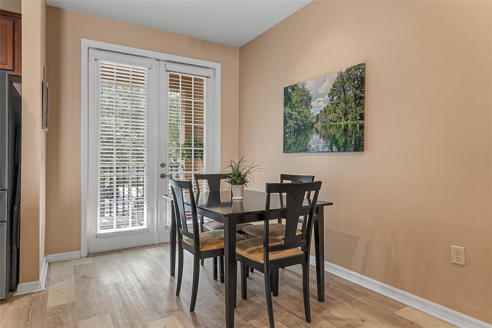 Image 12 of 52 For 659 Pensacola Lane
