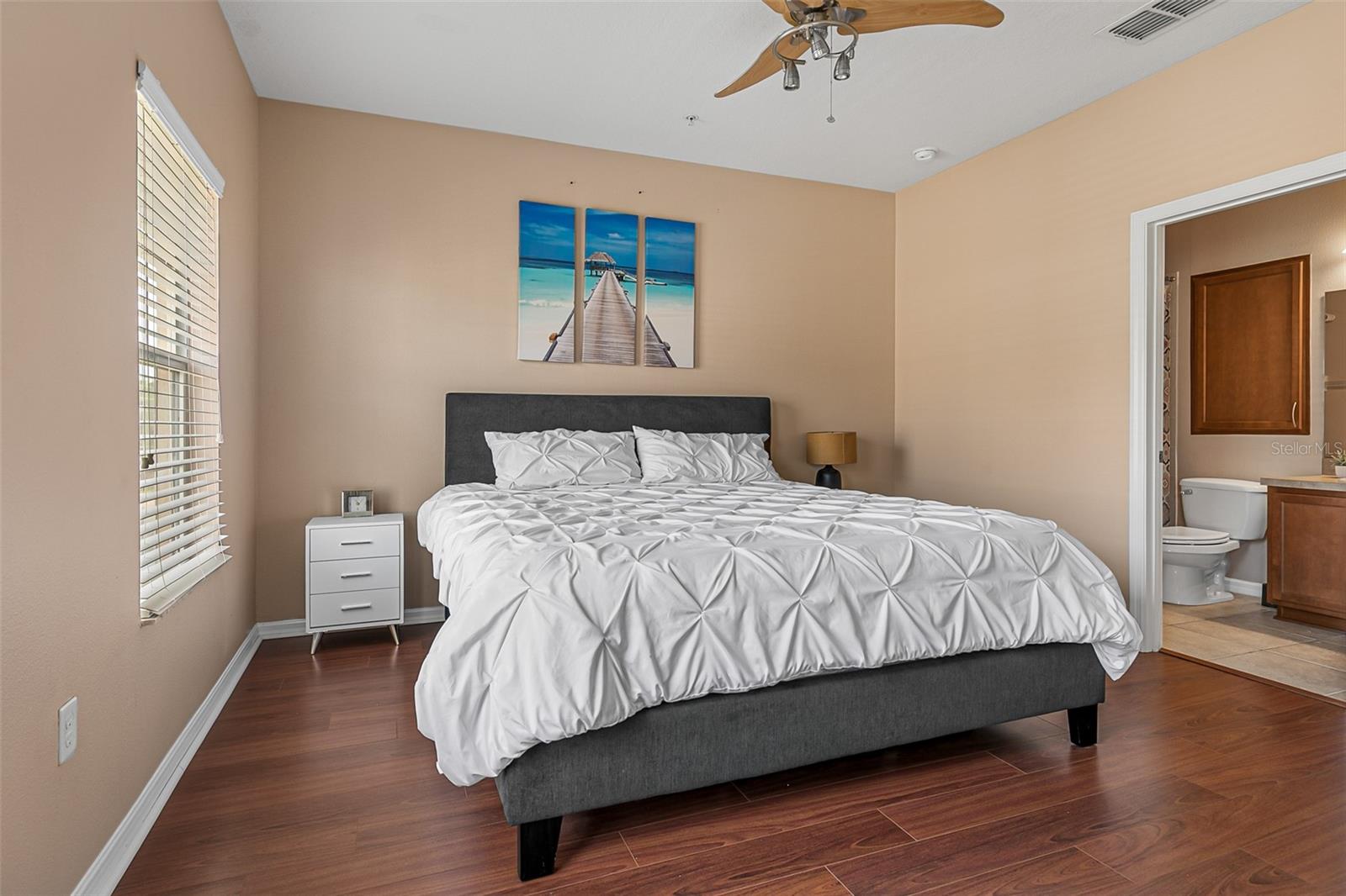 Image 22 of 52 For 659 Pensacola Lane