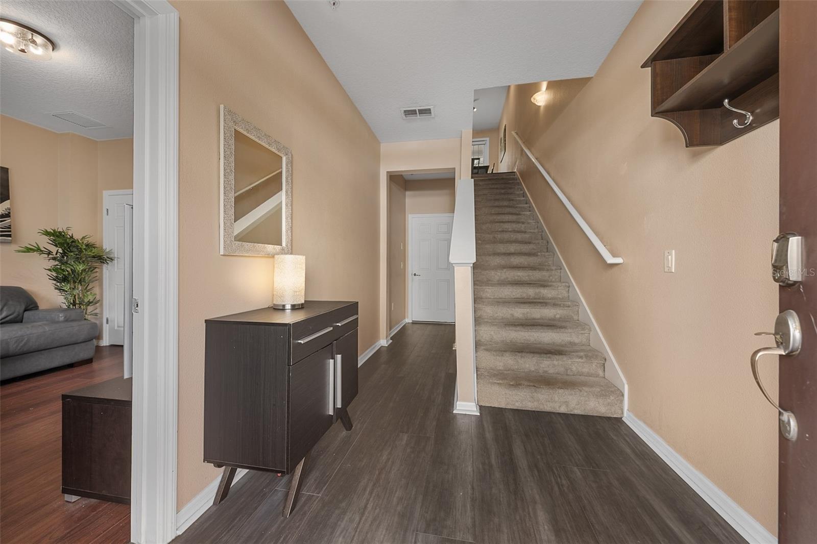 Image 4 of 52 For 659 Pensacola Lane