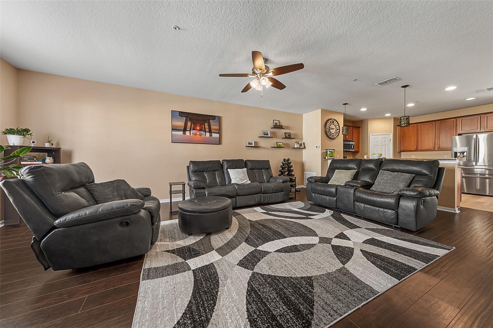 Image 7 of 52 For 659 Pensacola Lane
