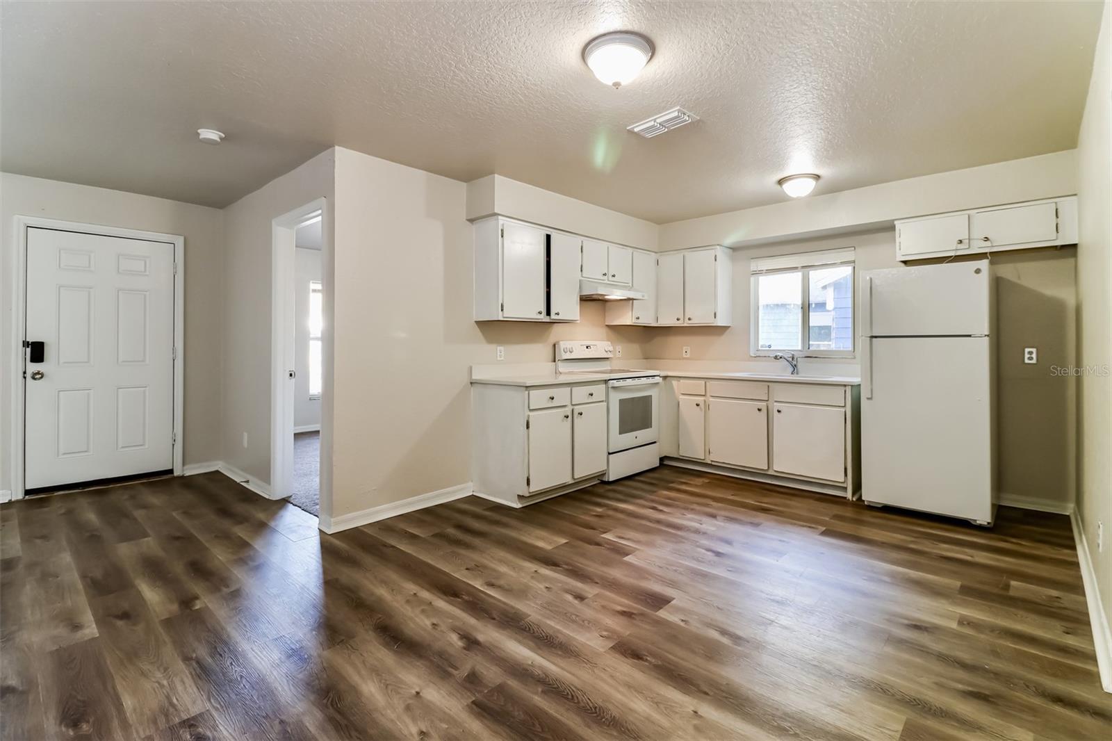 Image 5 of 16 For 4730 11th Avenue S