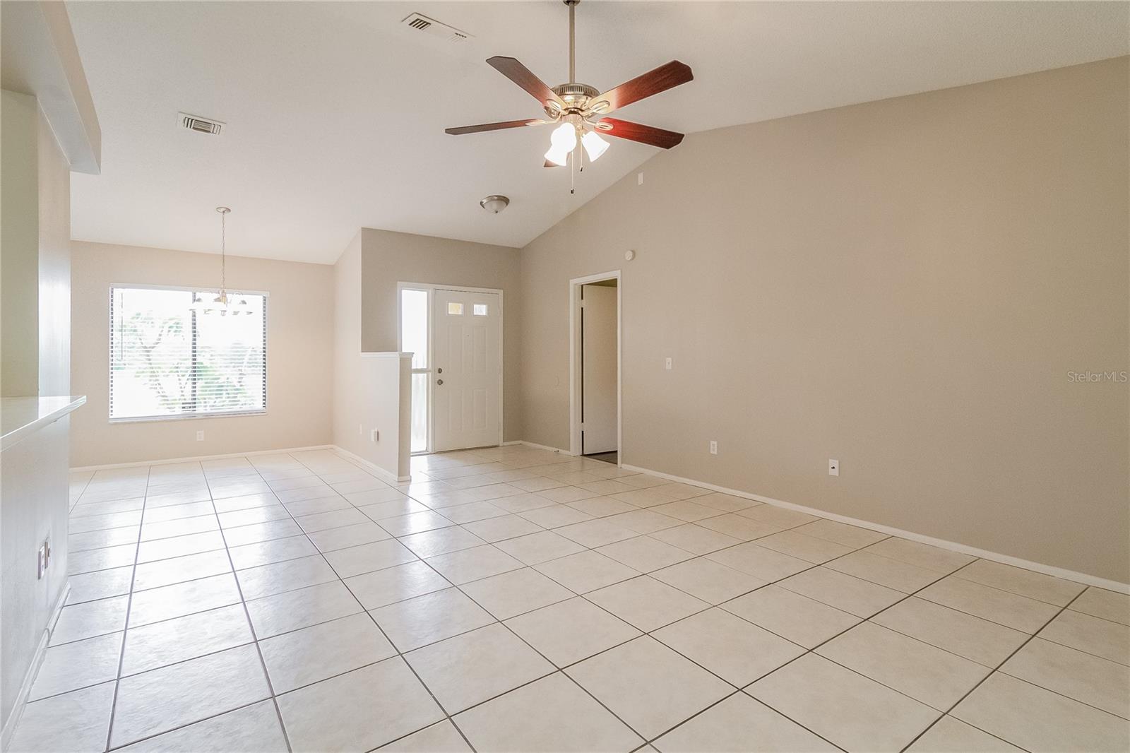 Image 4 of 16 For 340 Ashbourne Drive