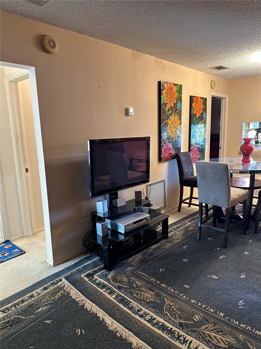 Image 12 of 26 For 3279 Westridge Boulevard 204