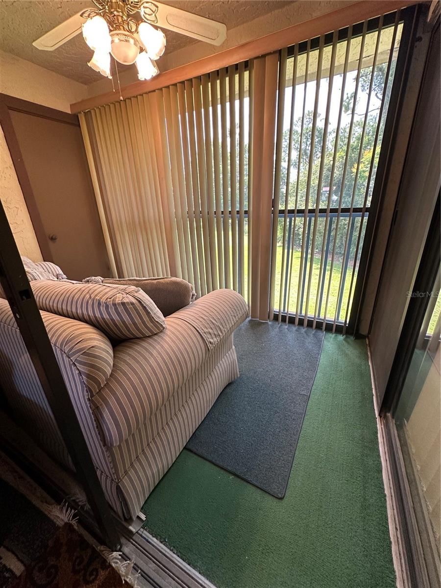 Image 16 of 26 For 3279 Westridge Boulevard 204