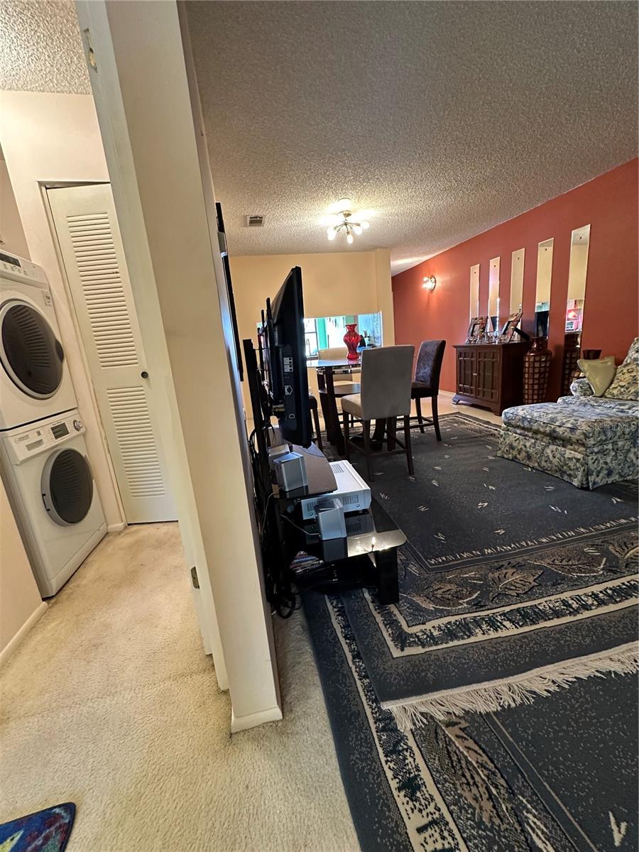 Image 19 of 26 For 3279 Westridge Boulevard 204