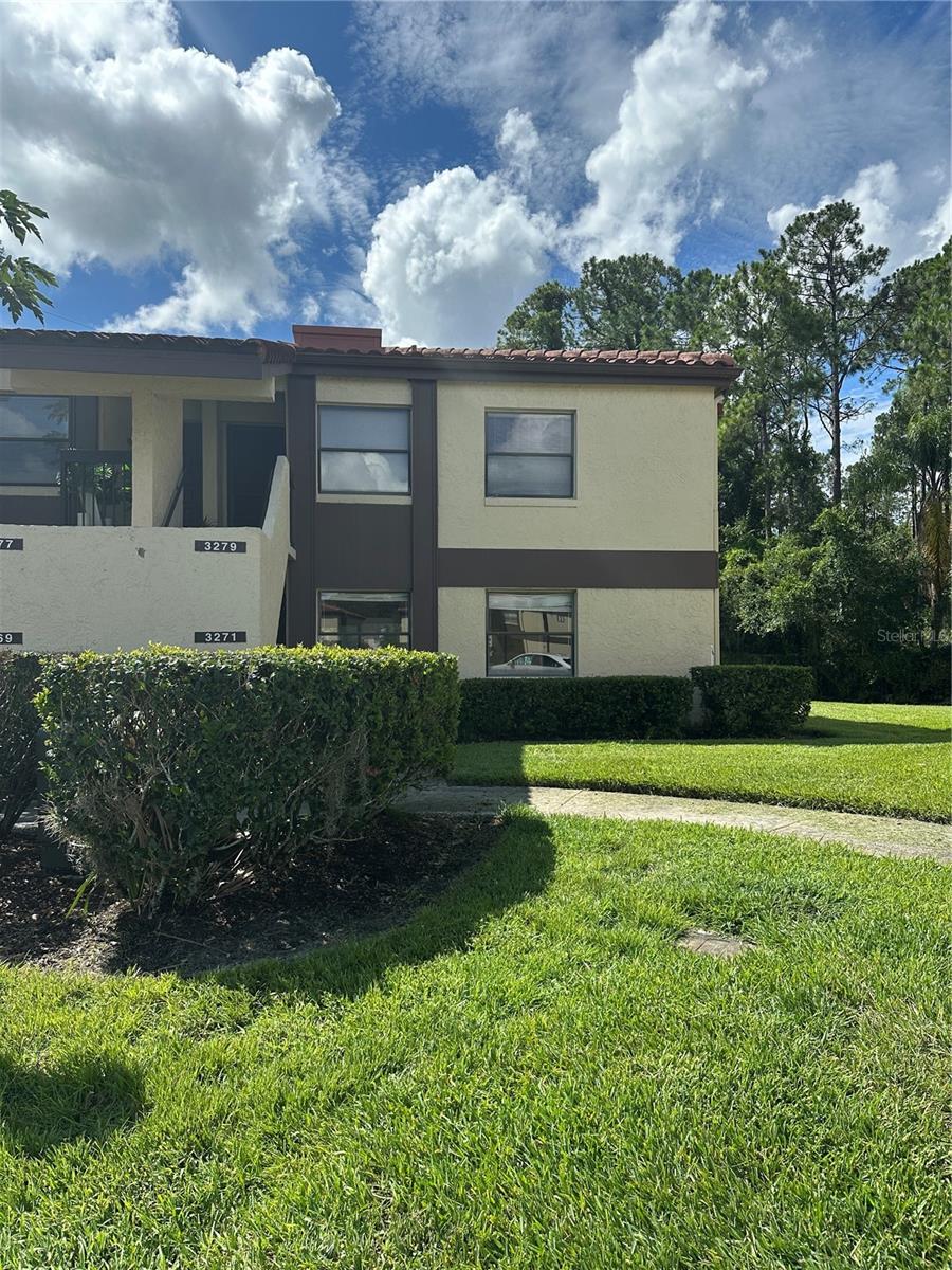 Image 3 of 26 For 3279 Westridge Boulevard 204