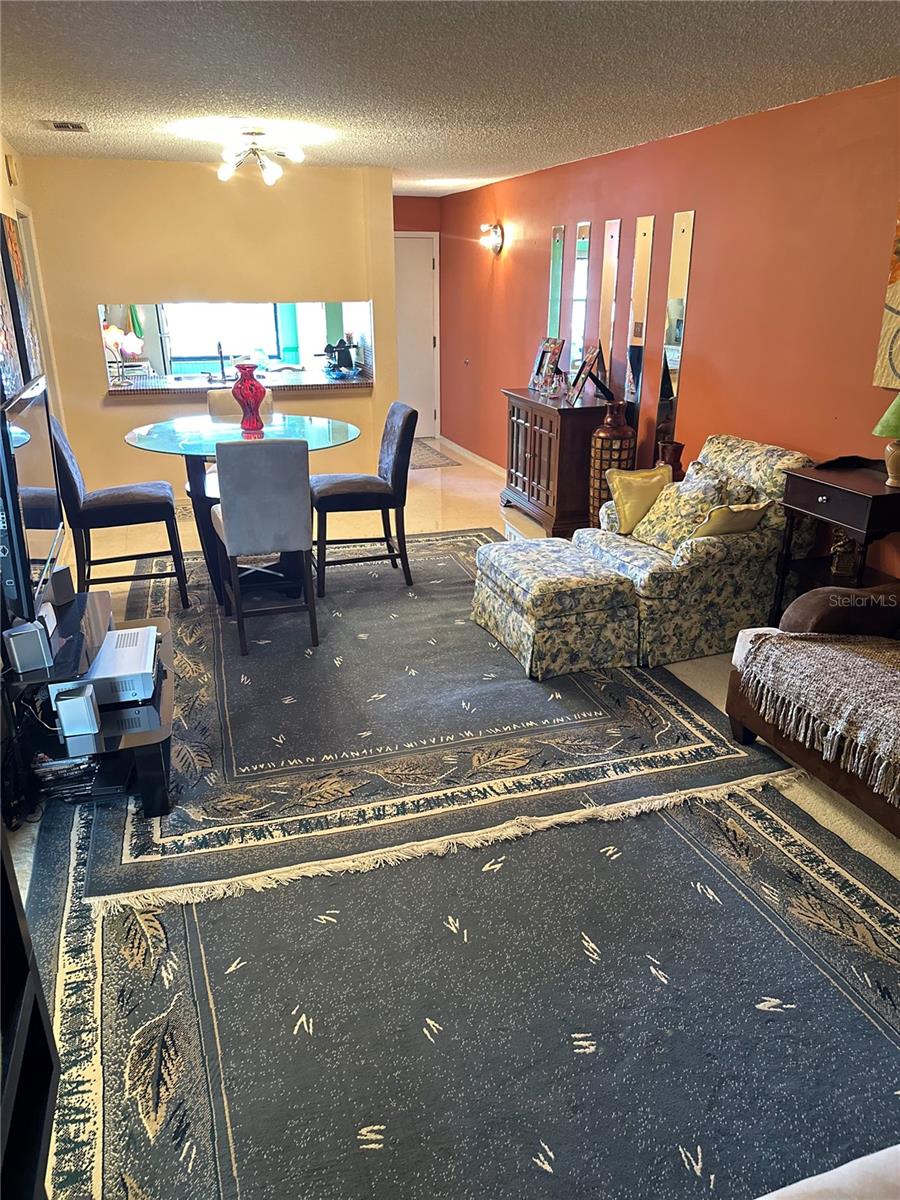 Image 8 of 26 For 3279 Westridge Boulevard 204