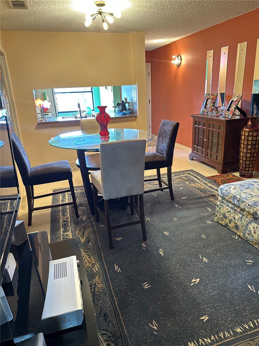 Image 9 of 26 For 3279 Westridge Boulevard 204