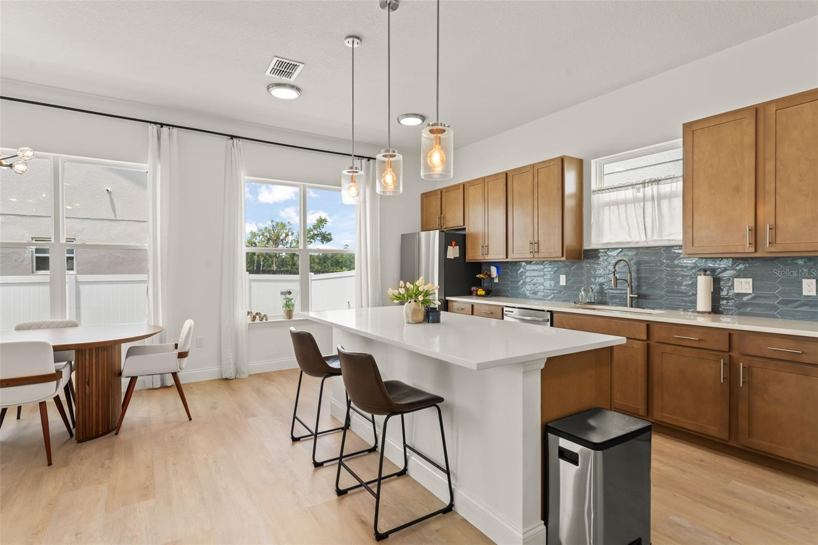 Image 10 of 40 For 701 Dennis Avenue