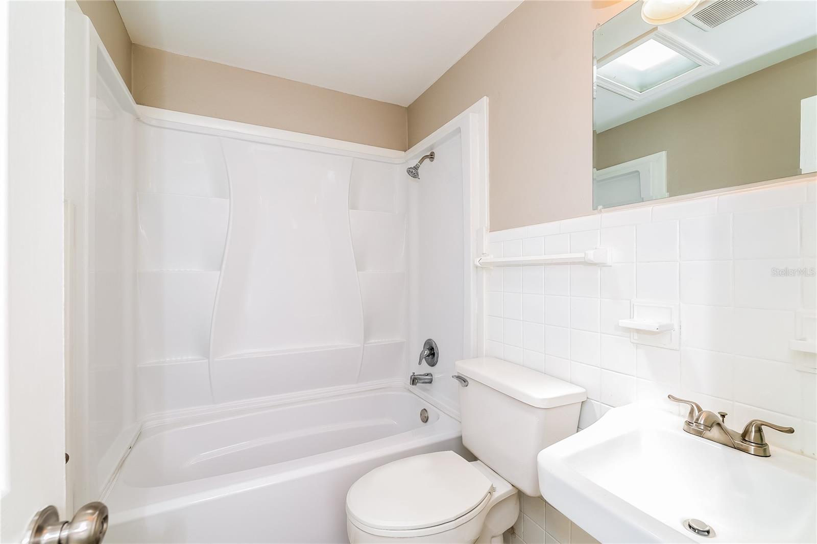 Image 12 of 16 For 8508 Dawn Drive