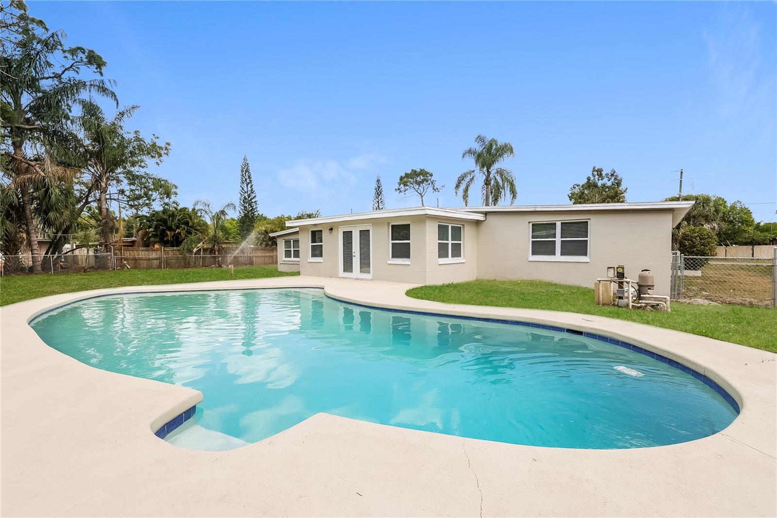 Image 14 of 16 For 8508 Dawn Drive