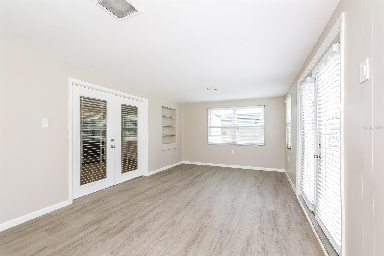 Image 6 of 16 For 8508 Dawn Drive